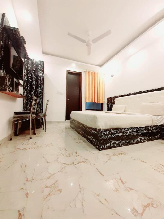 Hotel The Westend Green Neu-Delhi Exterior foto